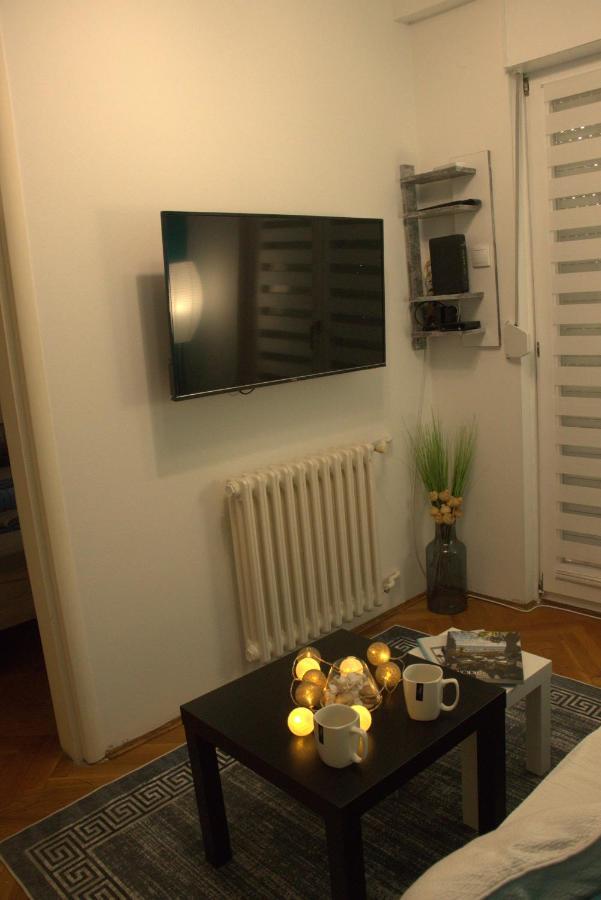 Novi Sad Apartman Tenigo Exteriör bild