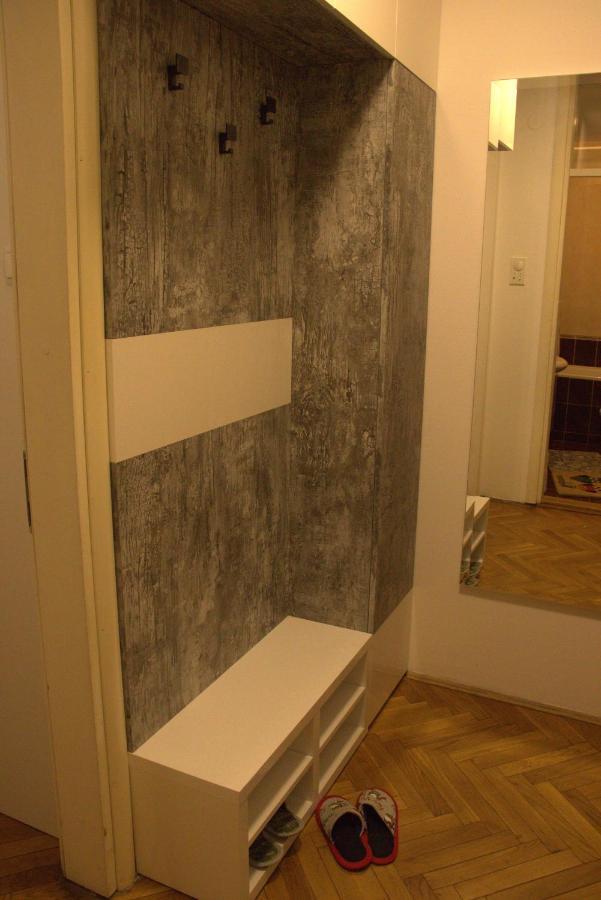 Novi Sad Apartman Tenigo Exteriör bild