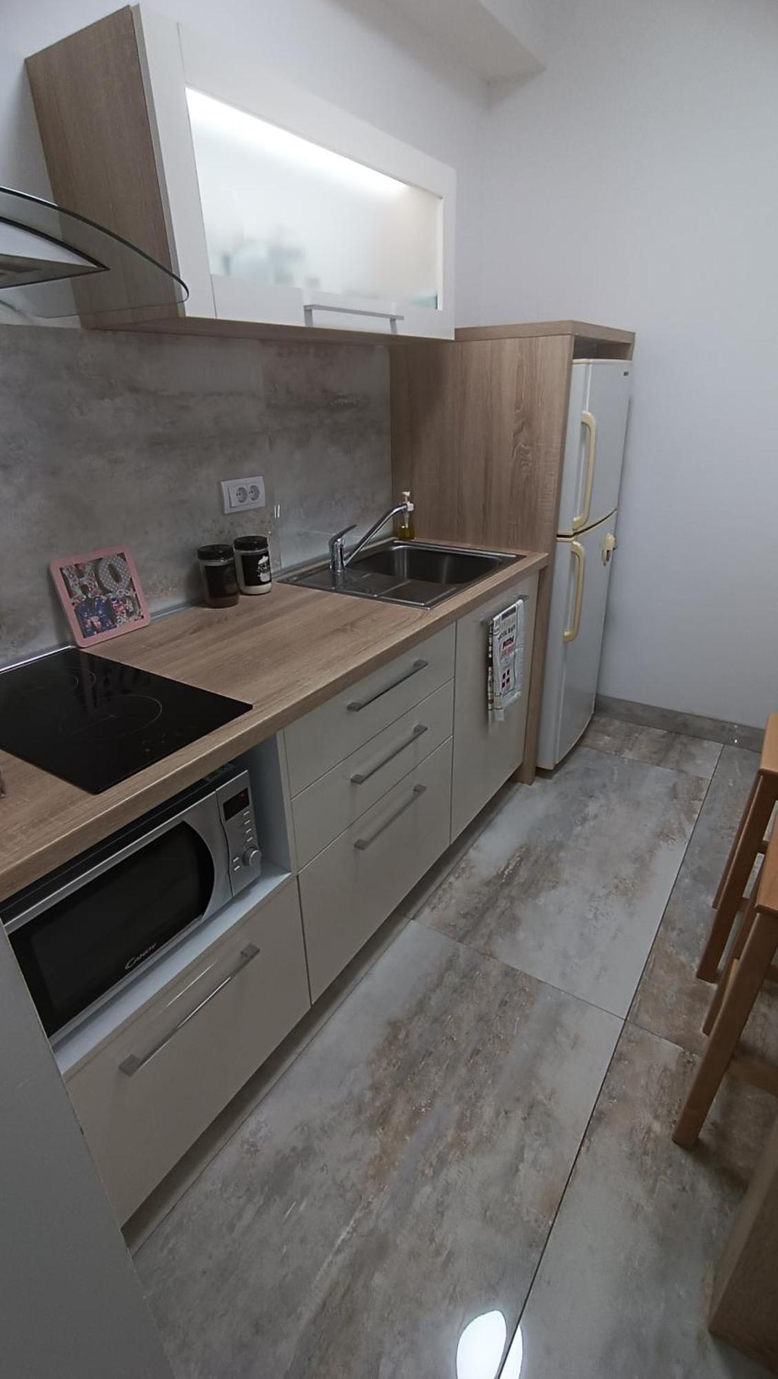 Novi Sad Apartman Tenigo Exteriör bild